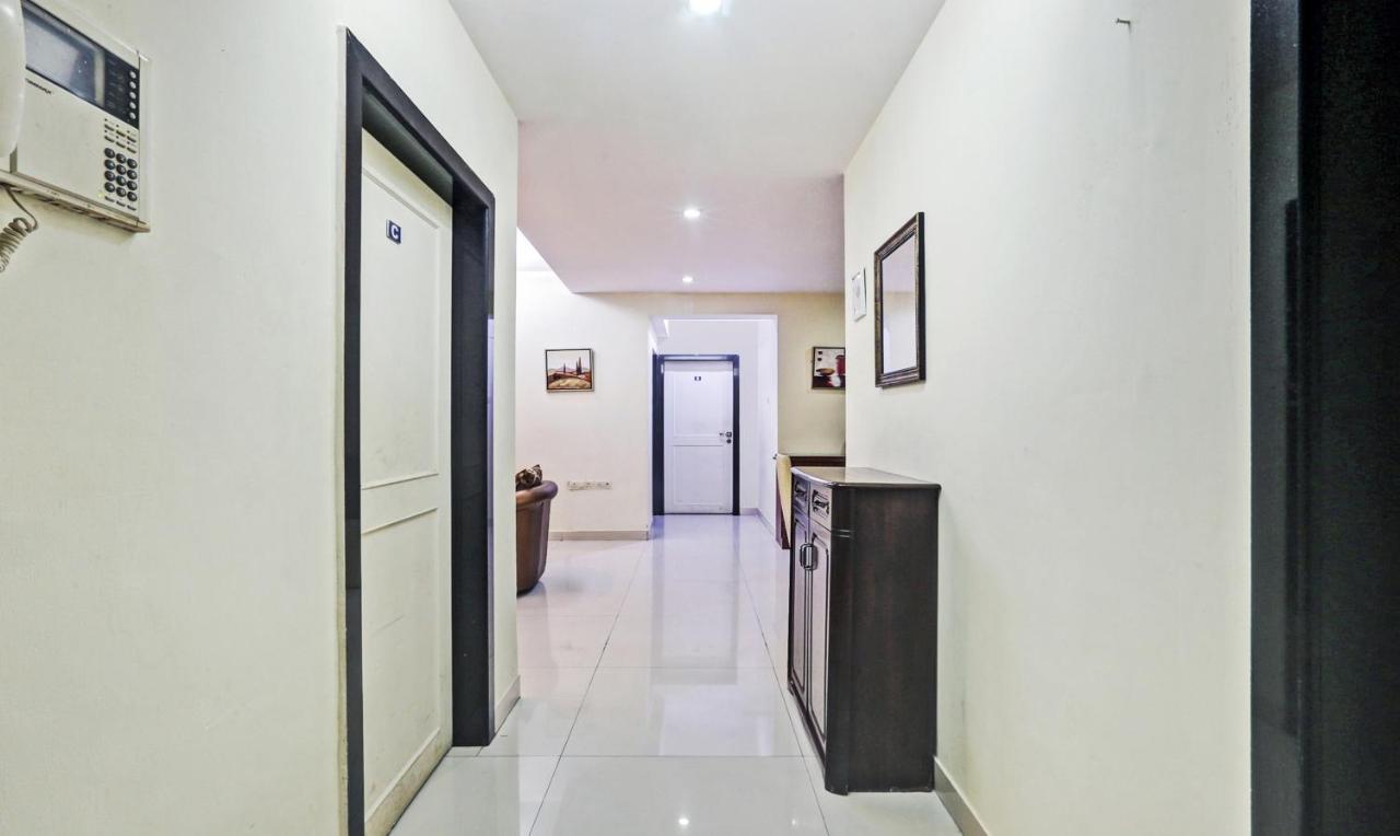 Treebo Trend Bandra Apartments Мумбаї Екстер'єр фото