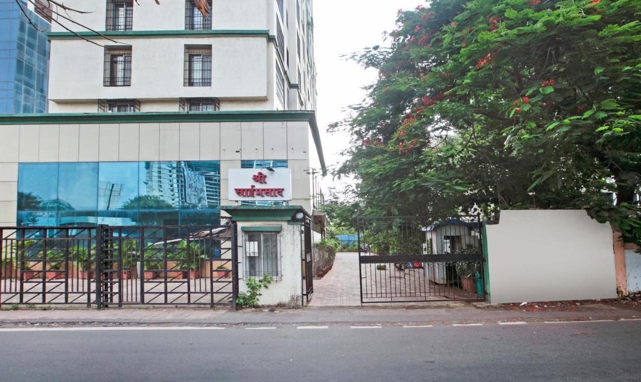 Treebo Trend Bandra Apartments Мумбаї Екстер'єр фото